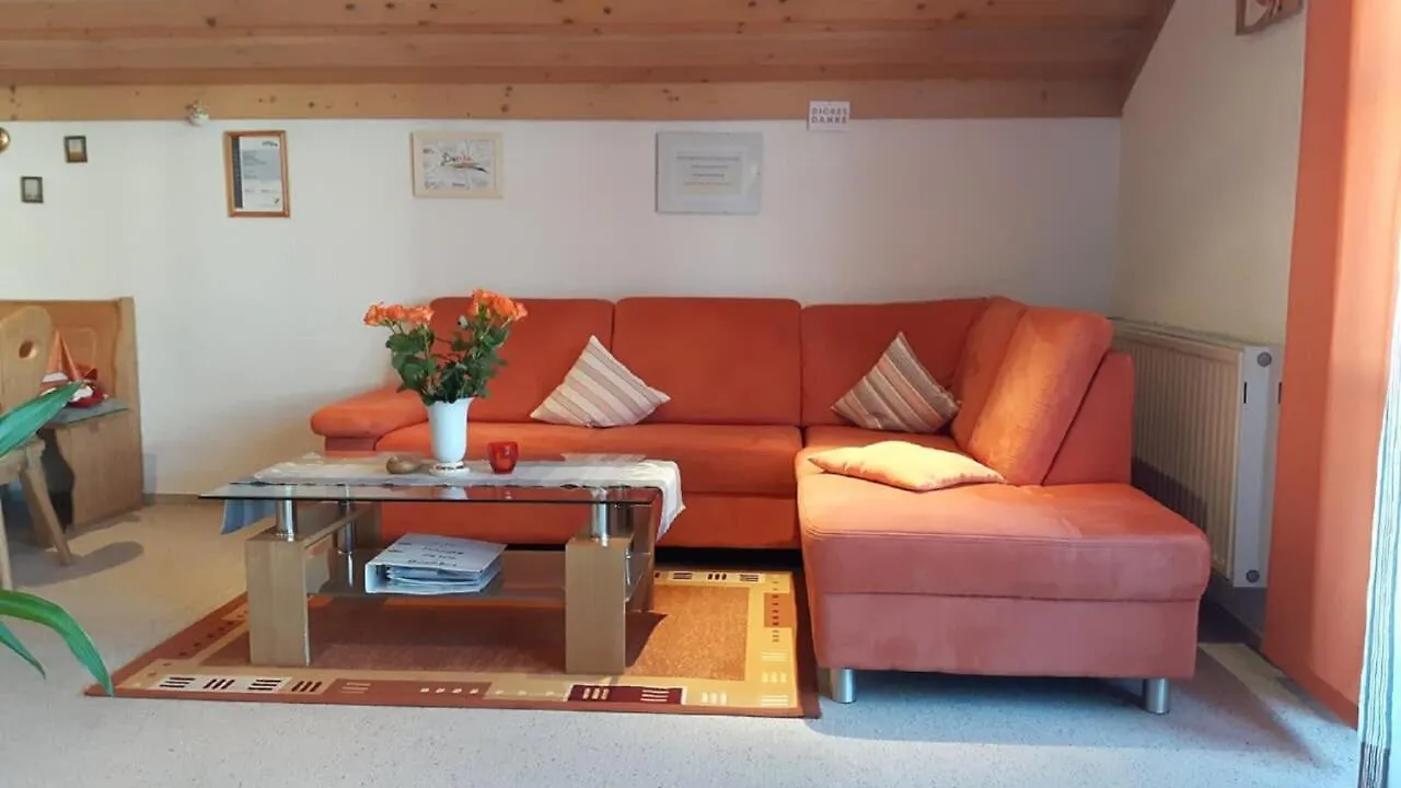 Ferienwohnung Buecherl 발드문첸 아파트