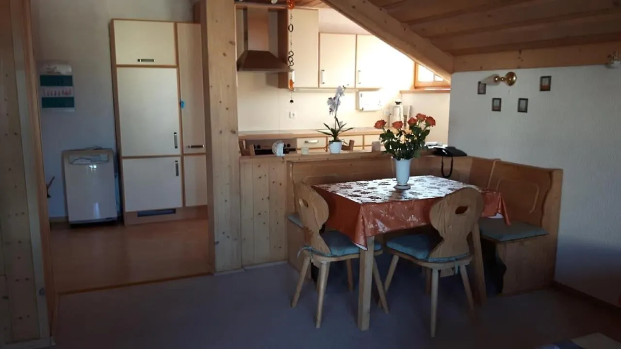 Ferienwohnung Buecherl 발드문첸