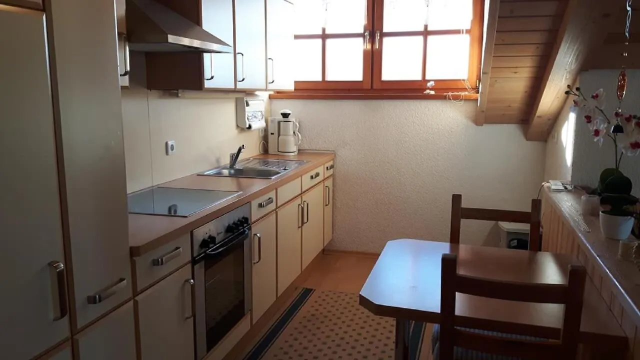 Ferienwohnung Buecherl 발드문첸 독일